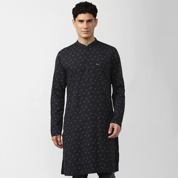 https://weardropz.com/products/men-black-geometric-printed-kurta-1
