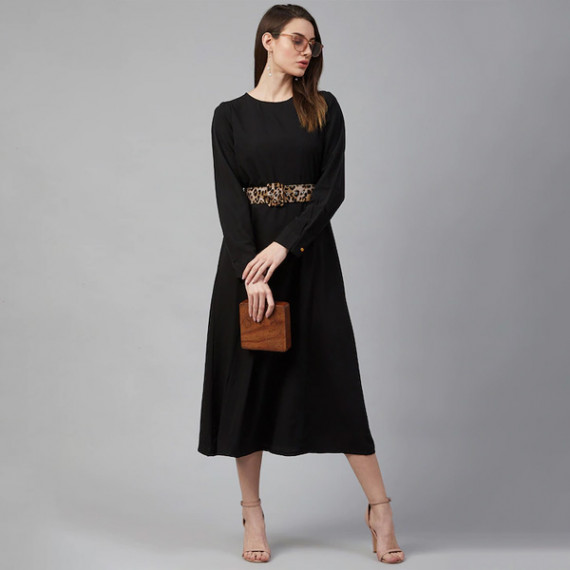 https://weardropz.com/products/black-pleated-maxi-dress