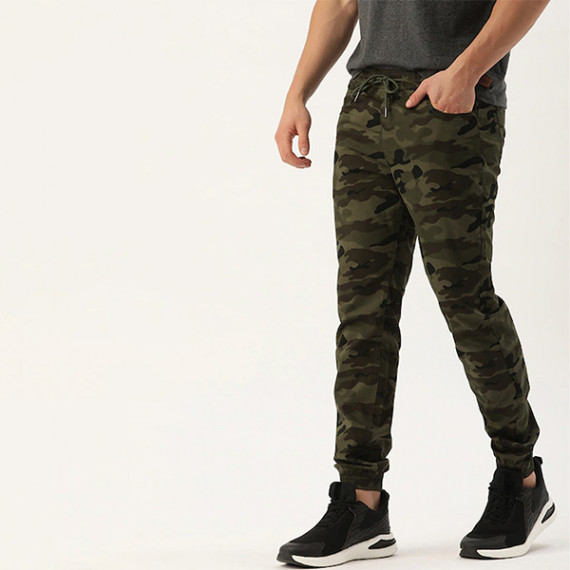 https://weardropz.com/products/men-olive-green-camouflage-printed-slim-fit-joggers-trousers