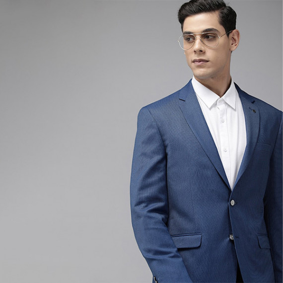 https://weardropz.com/products/men-blue-self-design-slim-fit-single-breasted-formal-blazer