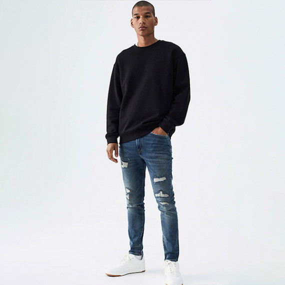 https://weardropz.com/products/men-blue-mildly-distressed-jeans