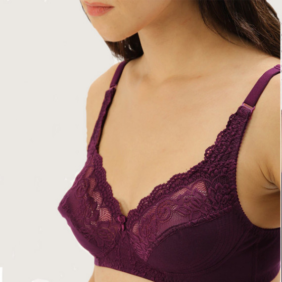 https://weardropz.com/products/lace-non-wired-non-padded-everyday-bra-db-bf-005c